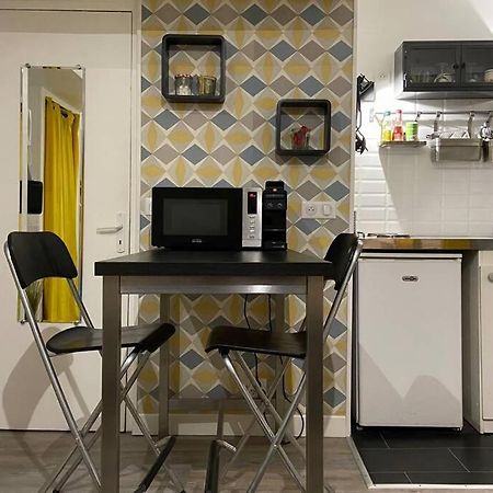 Charmant Studio Hypercentre Руан Екстериор снимка
