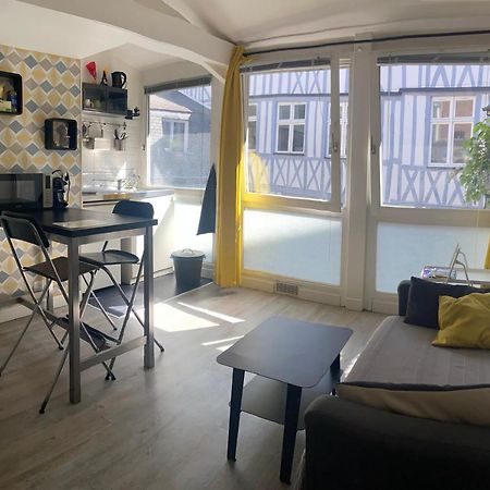 Charmant Studio Hypercentre Apartment Руан Екстериор снимка